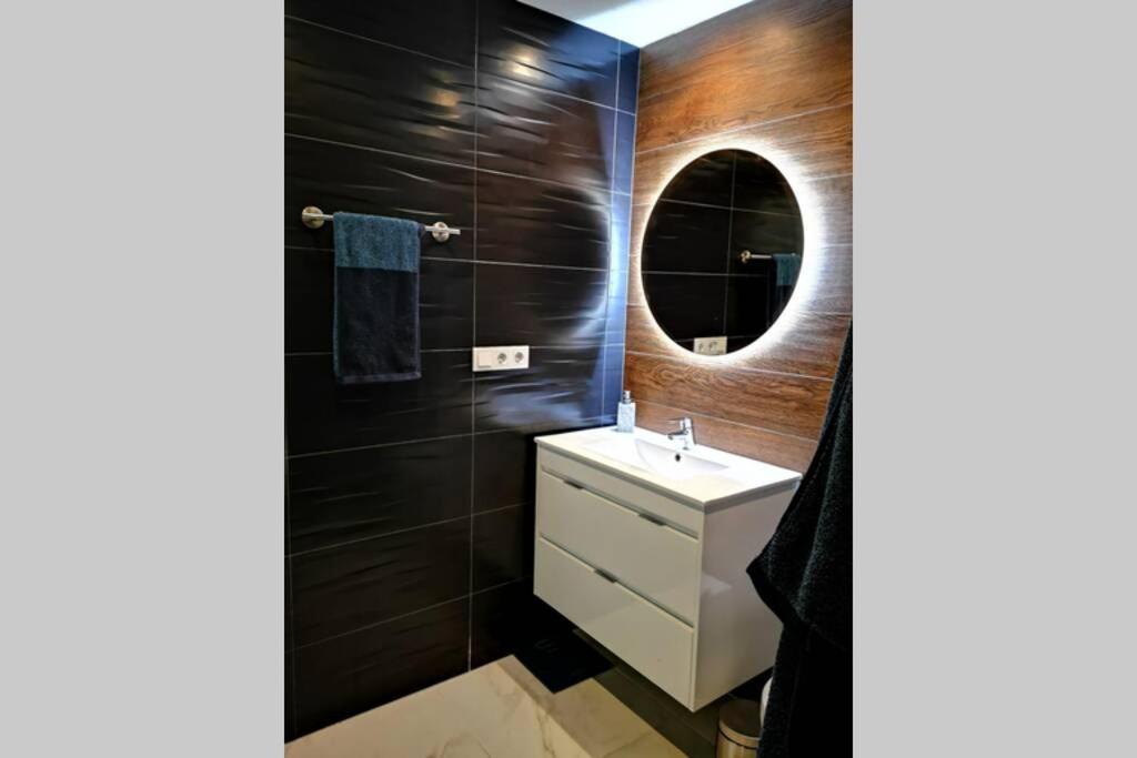 Black Sun. Modern Penthouse In Torrevieja Exterior foto